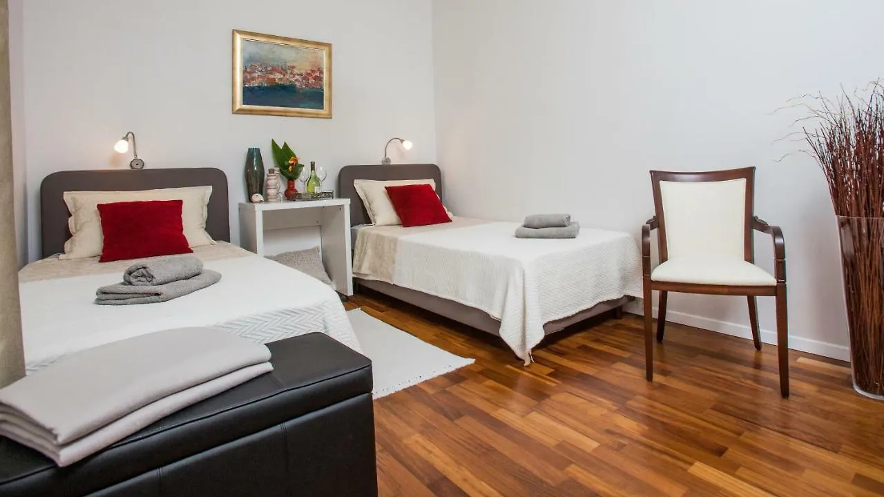 Apartman Ami Split 0*,  Croatia