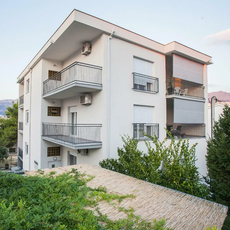 Apartment Apartman Ami Split